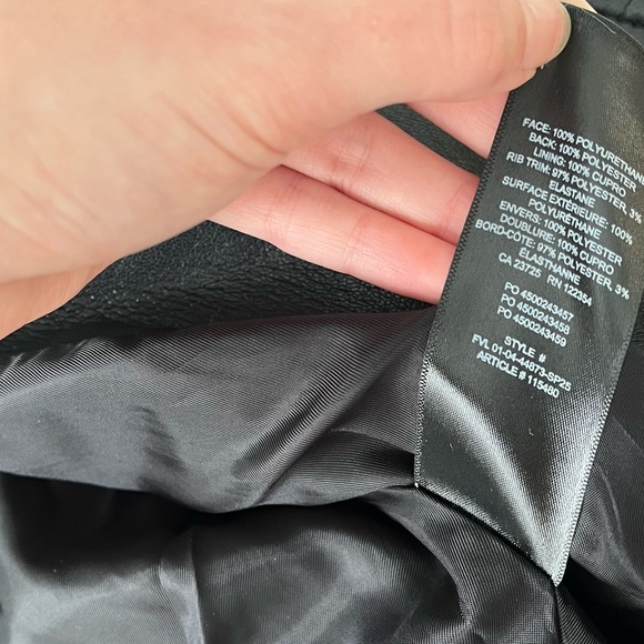 SOLD on lnsta: BADDEST.OUT.THERE2 - Picture 12 of 15